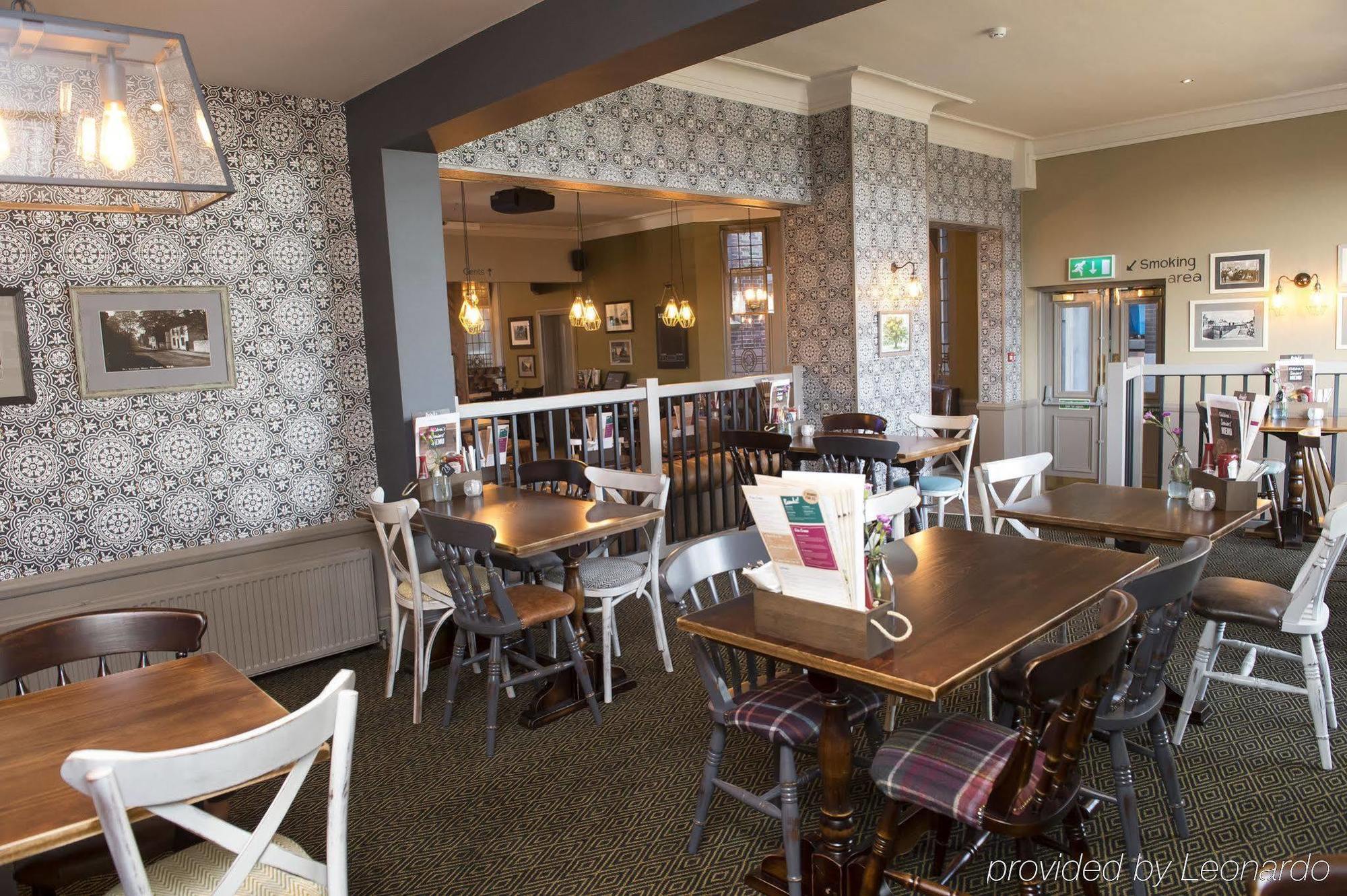 Royal Hotel 2*